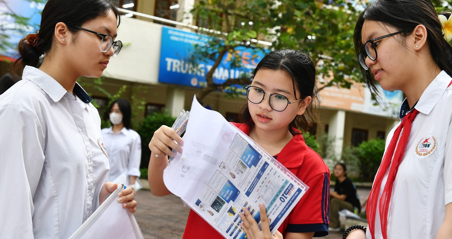 45 trường THPT công lập ở Hà Nội có tỷ lệ chọi thi lớp 10 'căng' hơn năm ngoái