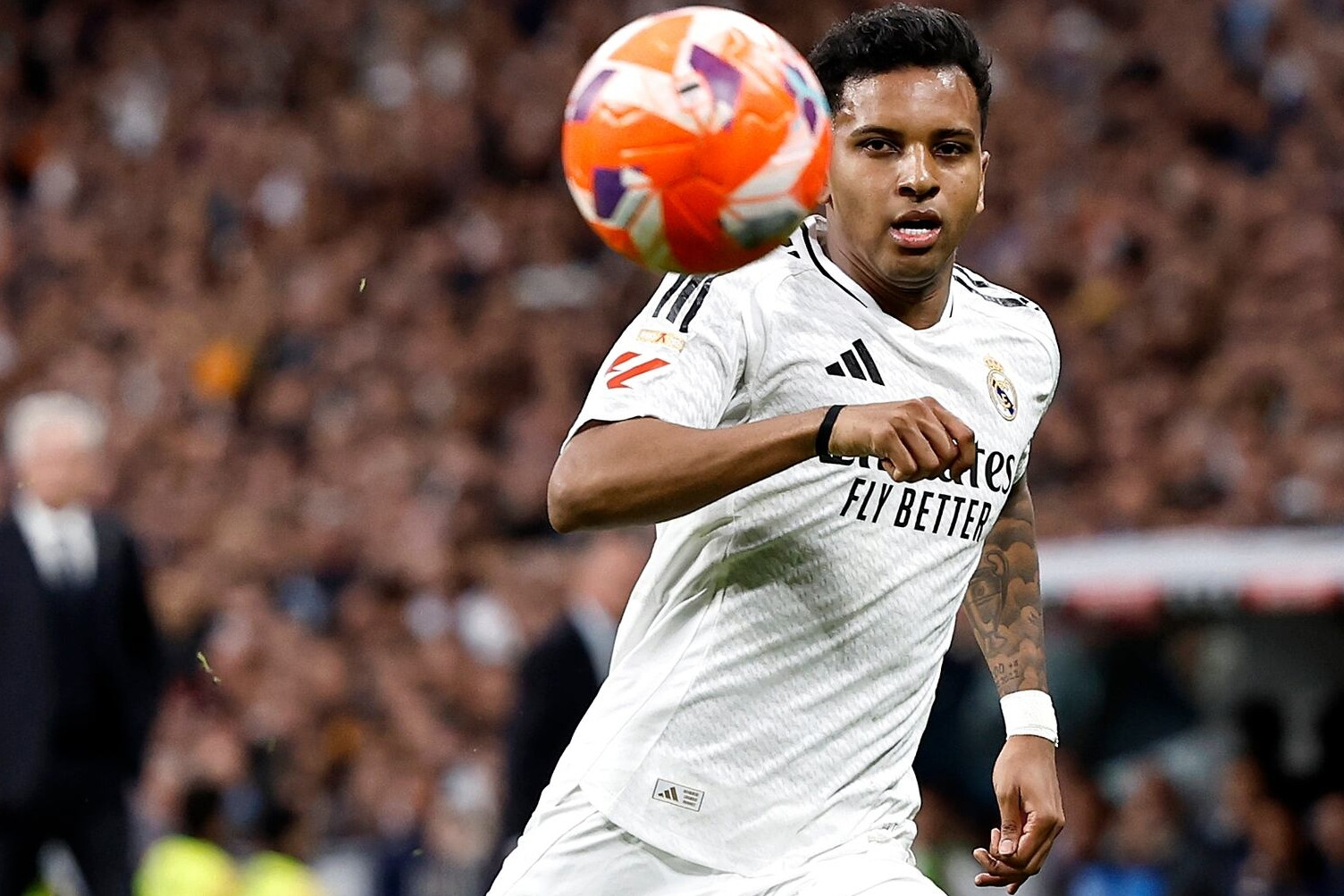 Tin tức về chuyển nhượng 14/5: MU ký gấp Rodrygo, Liverpool có Frimpong