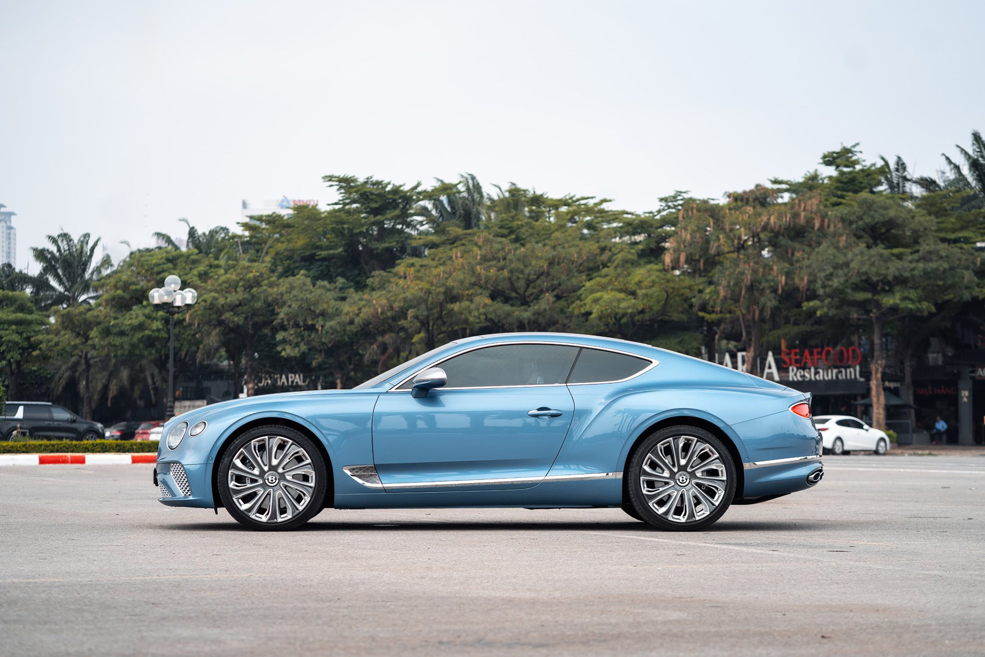 bentley mulliner 5.jpg