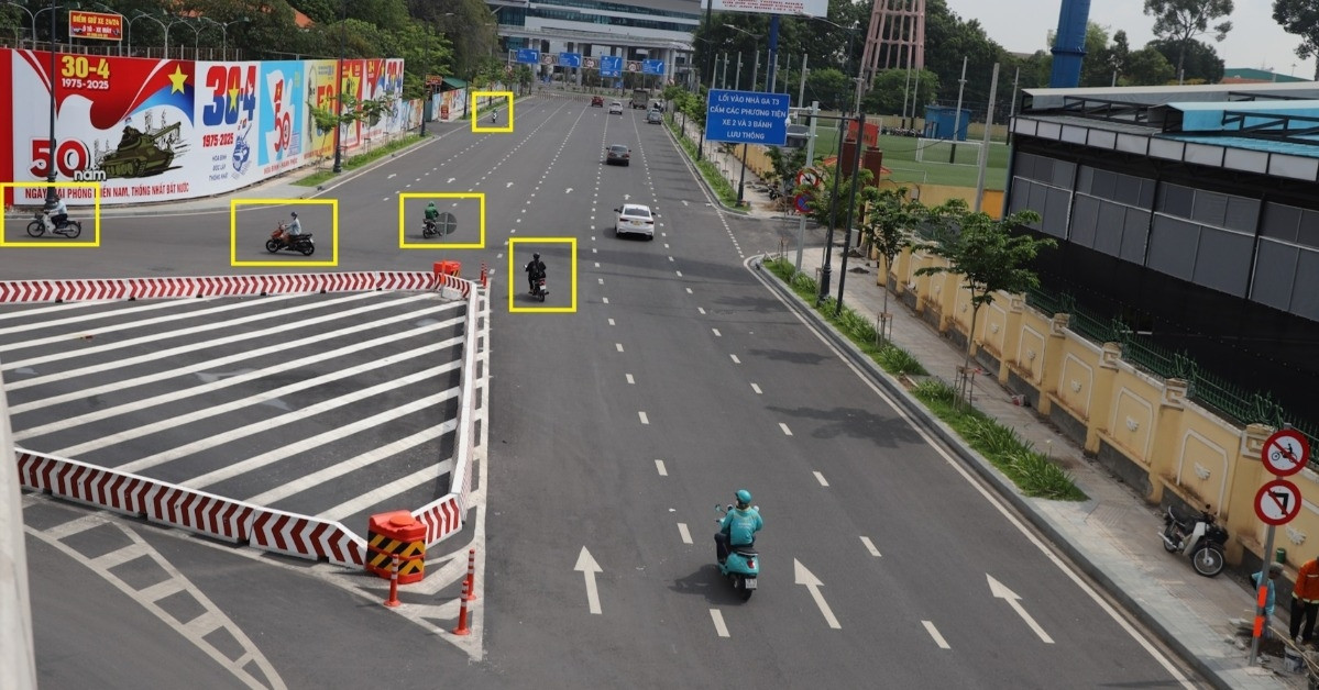 Cảnh không nên có trước cổng chính ga T3 sân ba...