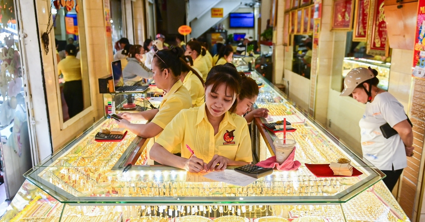 Công bố ‘đường dây nóng’ để quản lý sản xuất vàng trang sức mỹ nghệ