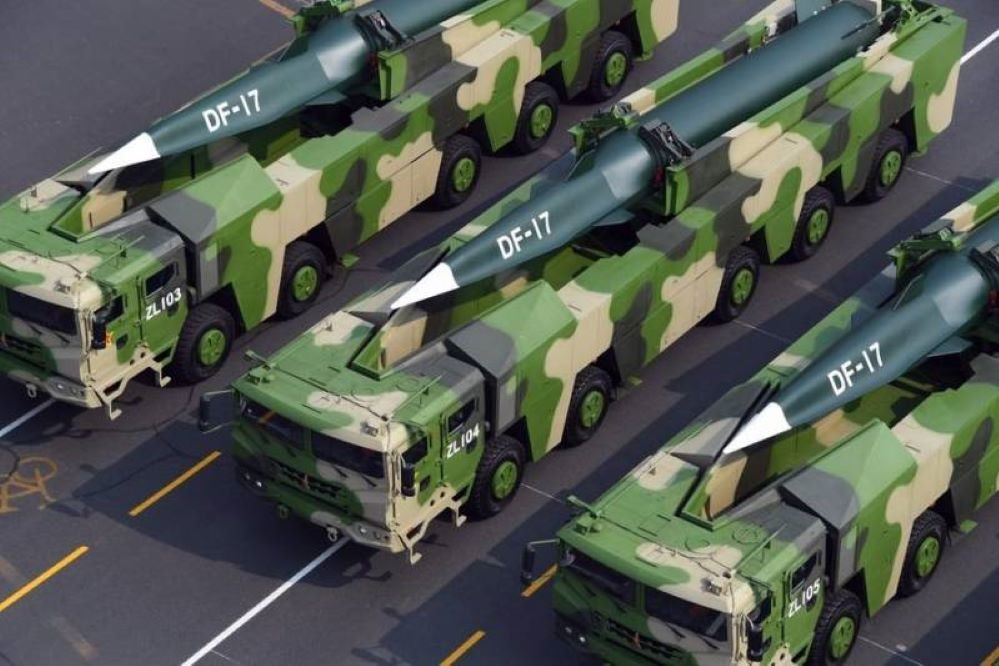 Công nghệ tên lửa siêu vượt âm DF-17 Trung Quốc đang thay đổi cuộc chơi quân sự toàn cầu?
