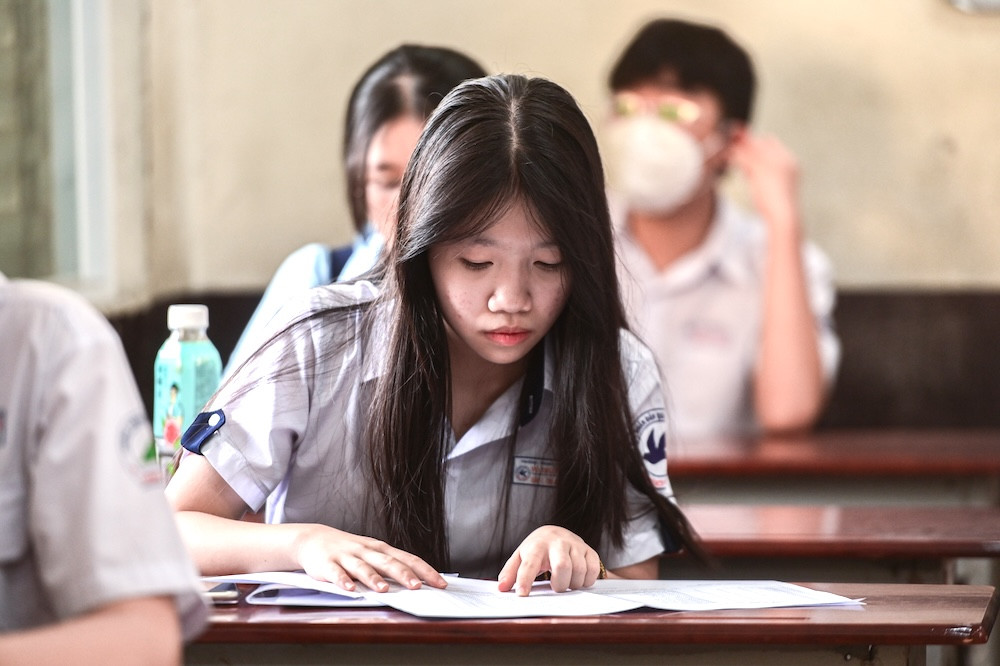 học sinh 10 TPHCM 28.jpg