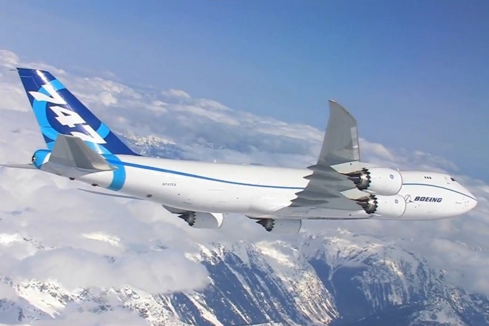 Quá trình biến máy bay Qatar thành chuyên cơ Không lực Một tốn bao nhiêu?