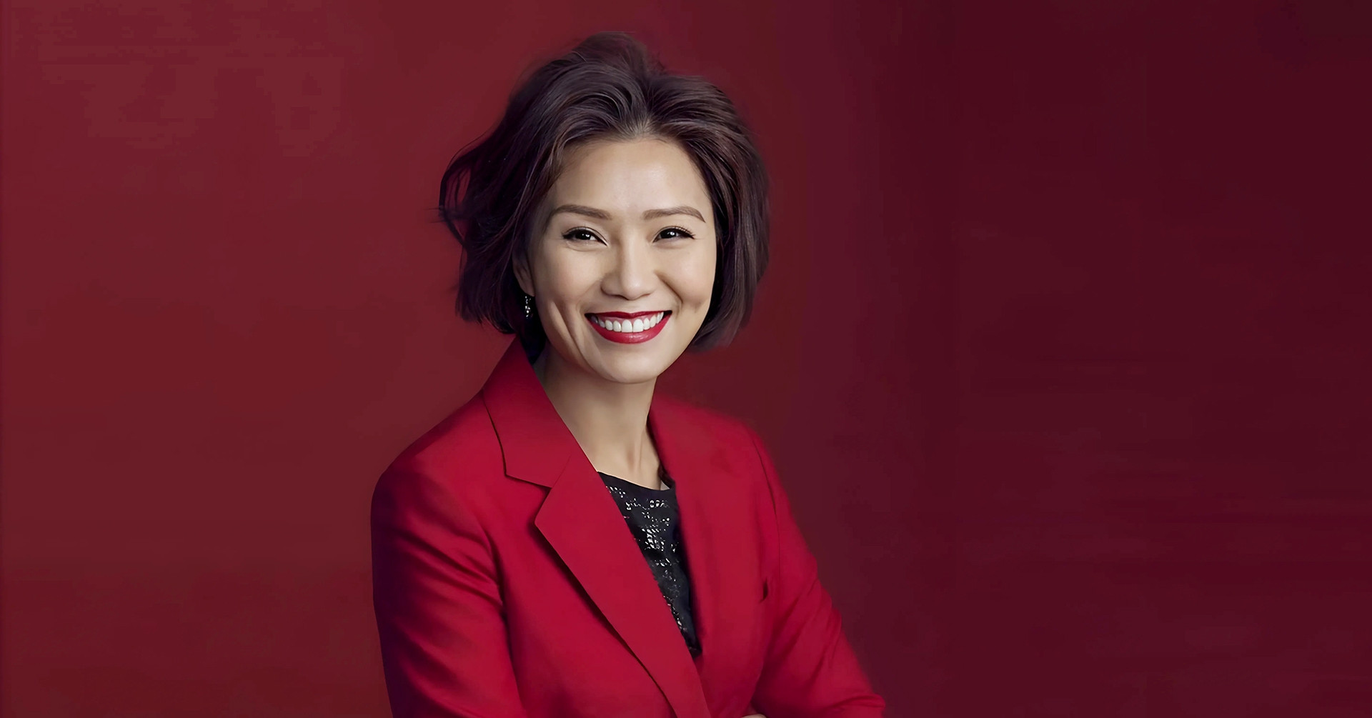 Từ cô bé không đủ tiền học đến nữ CEO quyền lực châu Á