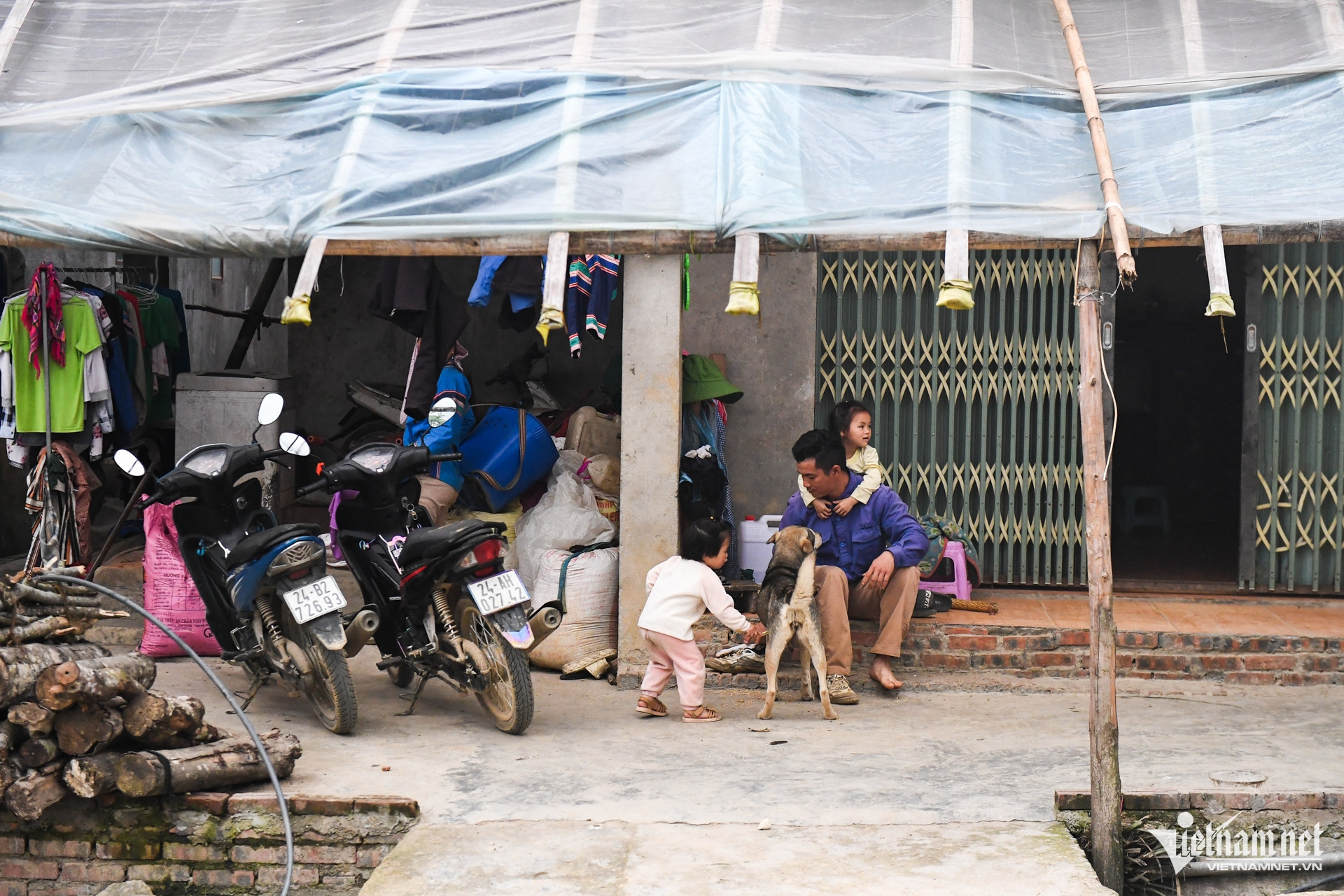 W-dan toc ton giao   lao cai   1719 7.jpg