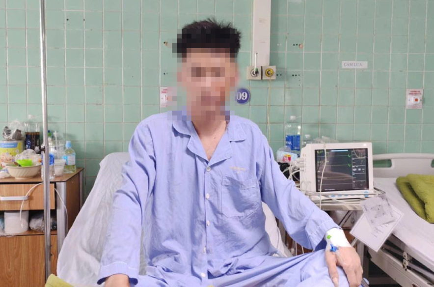 bệnh nhan sau mo.png