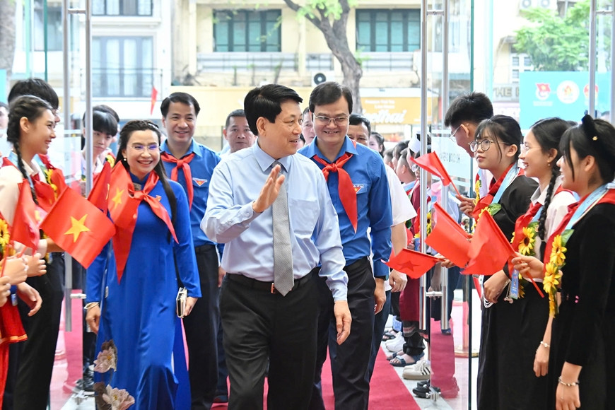 chu tich nuoc Luong Cuong.jpg