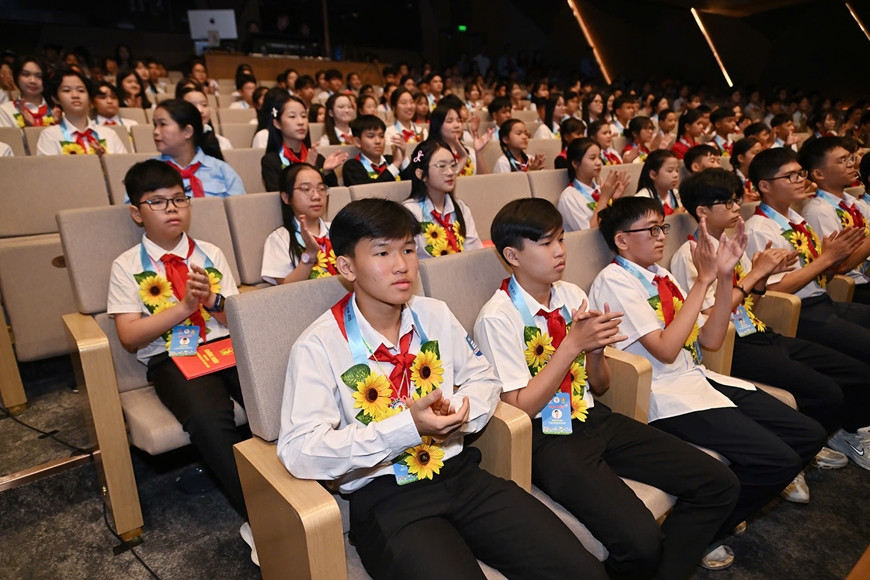 chu tich nuoc Luong Cuong6.jpg