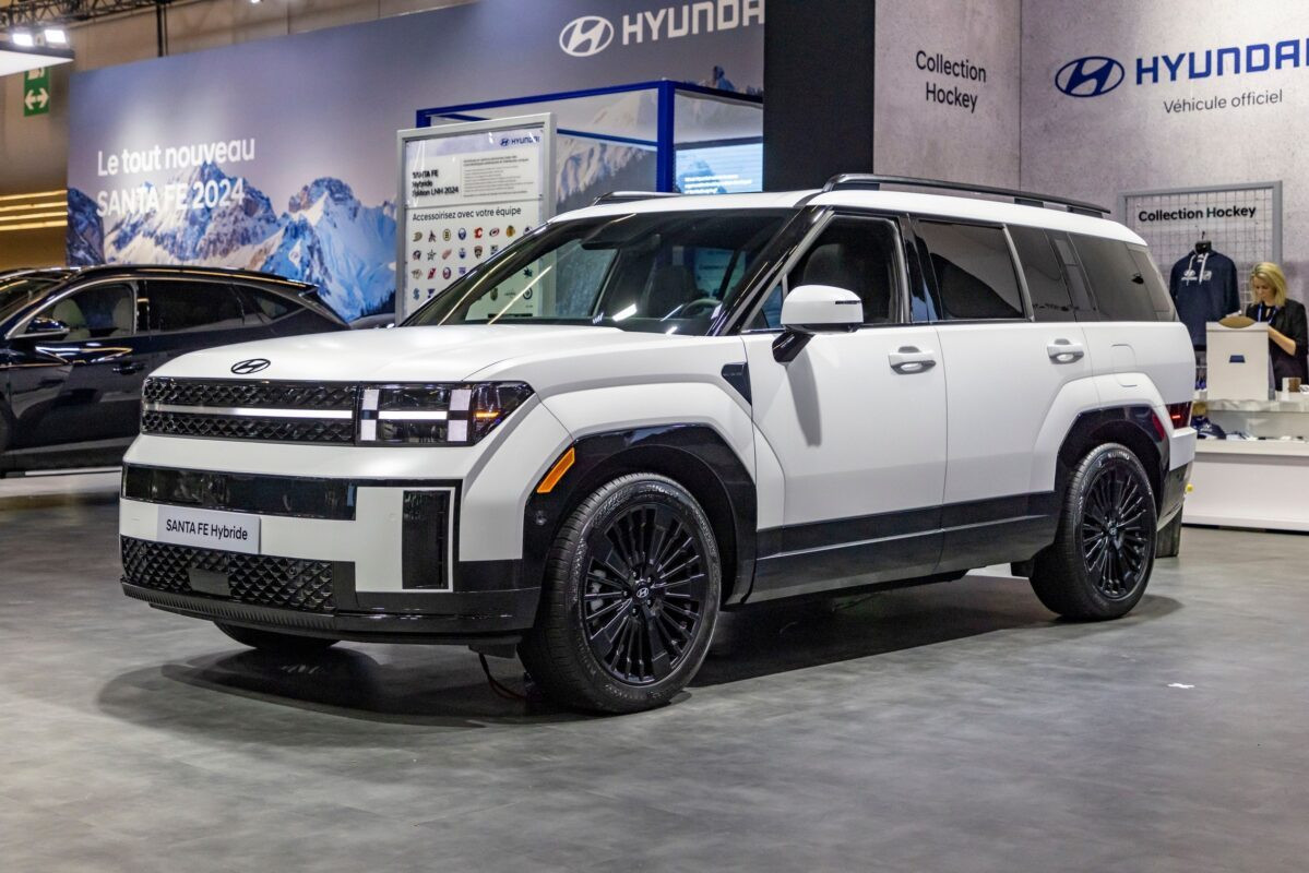 Hyundai Santa Fe 2024.jpeg