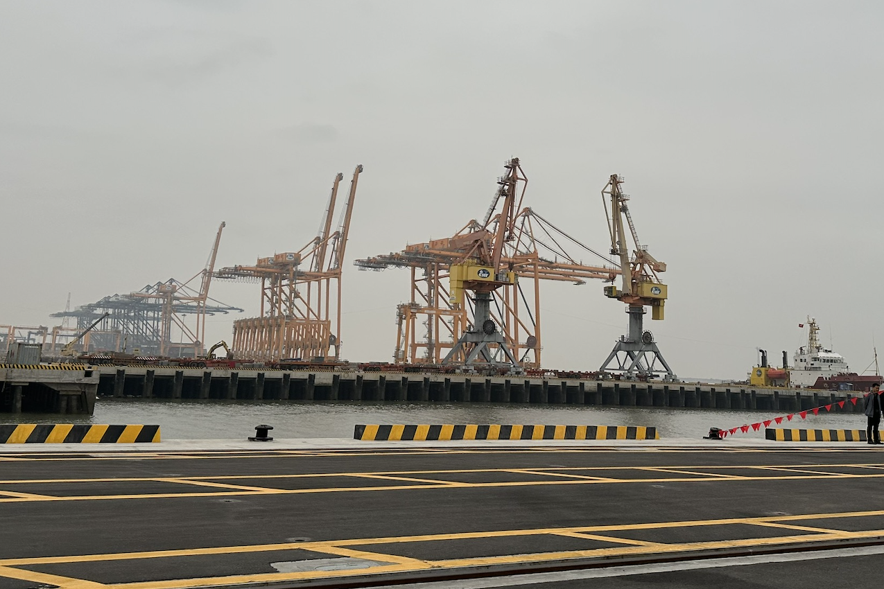 Khánh thành hai bến cảng container quốc tế: Bước tiến của kinh tế biển Việt Nam