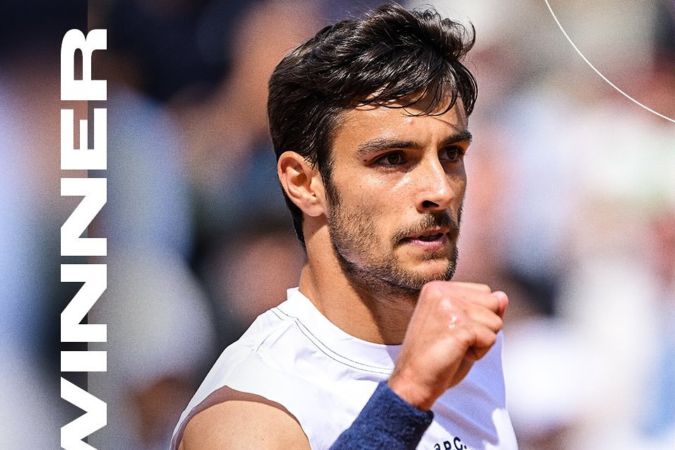 Lorenzo Musetti biến Zverev thành cựu vương Rome Open