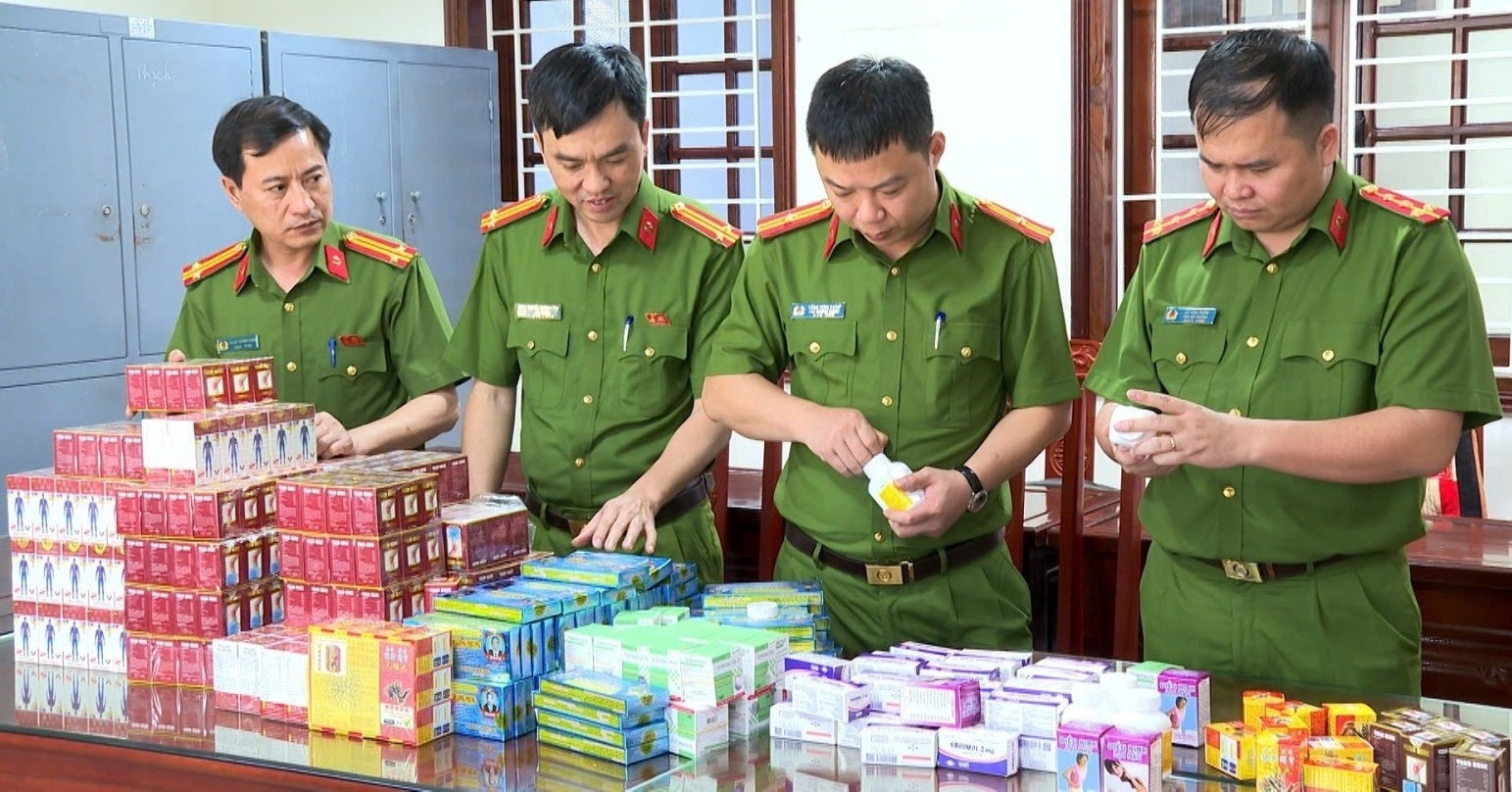 ly do thuoc gia van duoc nguoi dan tin dung giao dich hon 200 ty dong 98902.jpg