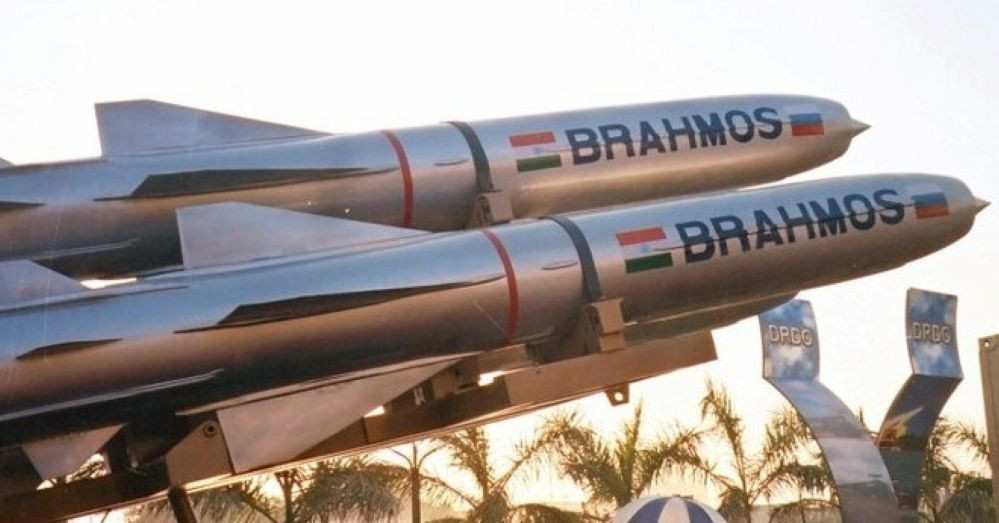 Tên Lửa BrahMos: Liệu Có Phải Chỉ Là 'Bom Tấn' Quảng Bá Quá Đáng?