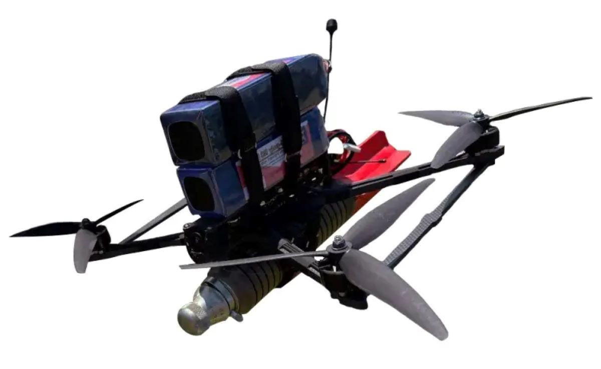 UAV cáp quang.jpg