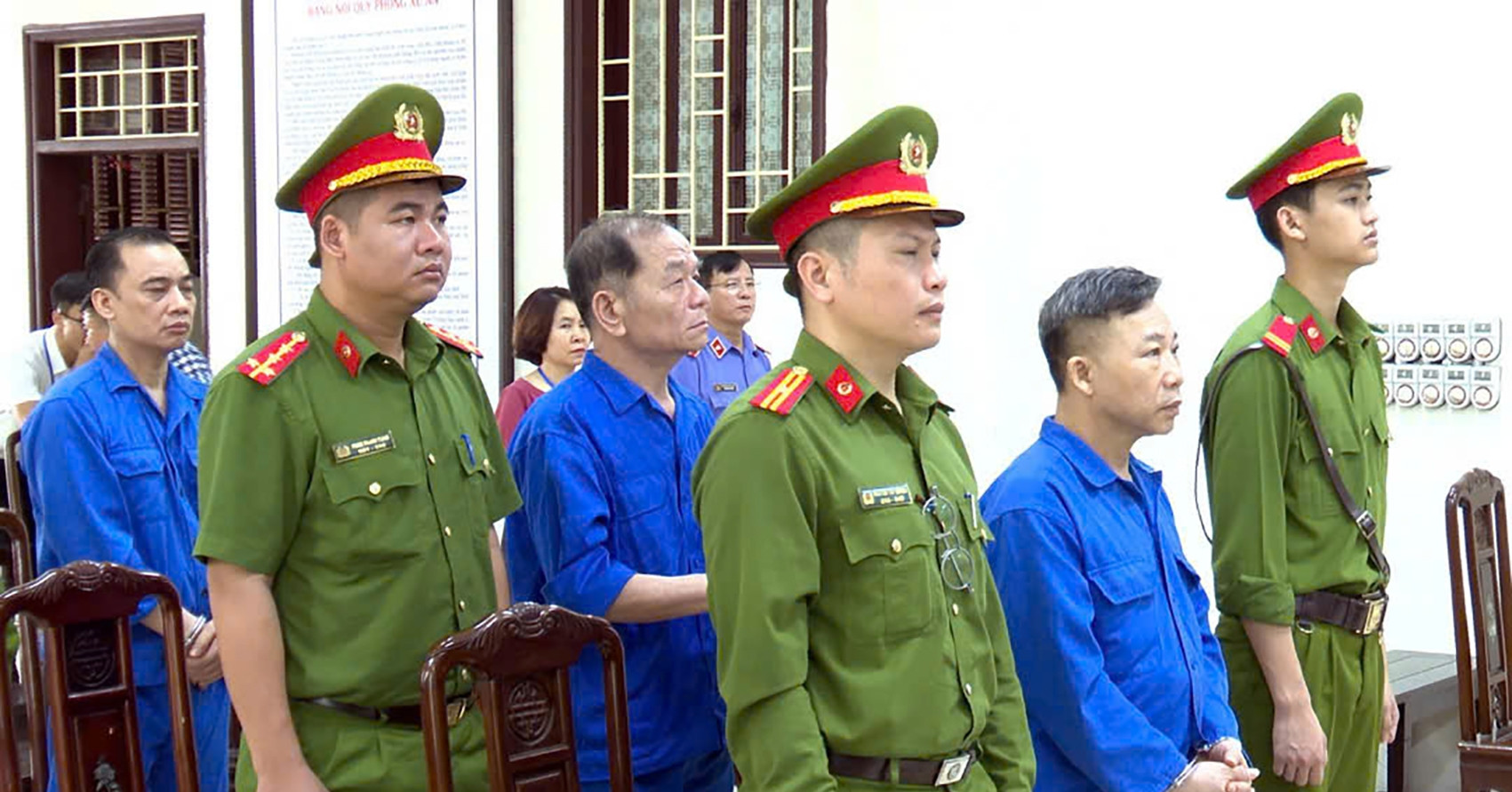 VKS đề nghị giảm án cho ông Lưu Bình Nhưỡng, bác kháng cáo của ông Lê Thanh Vân