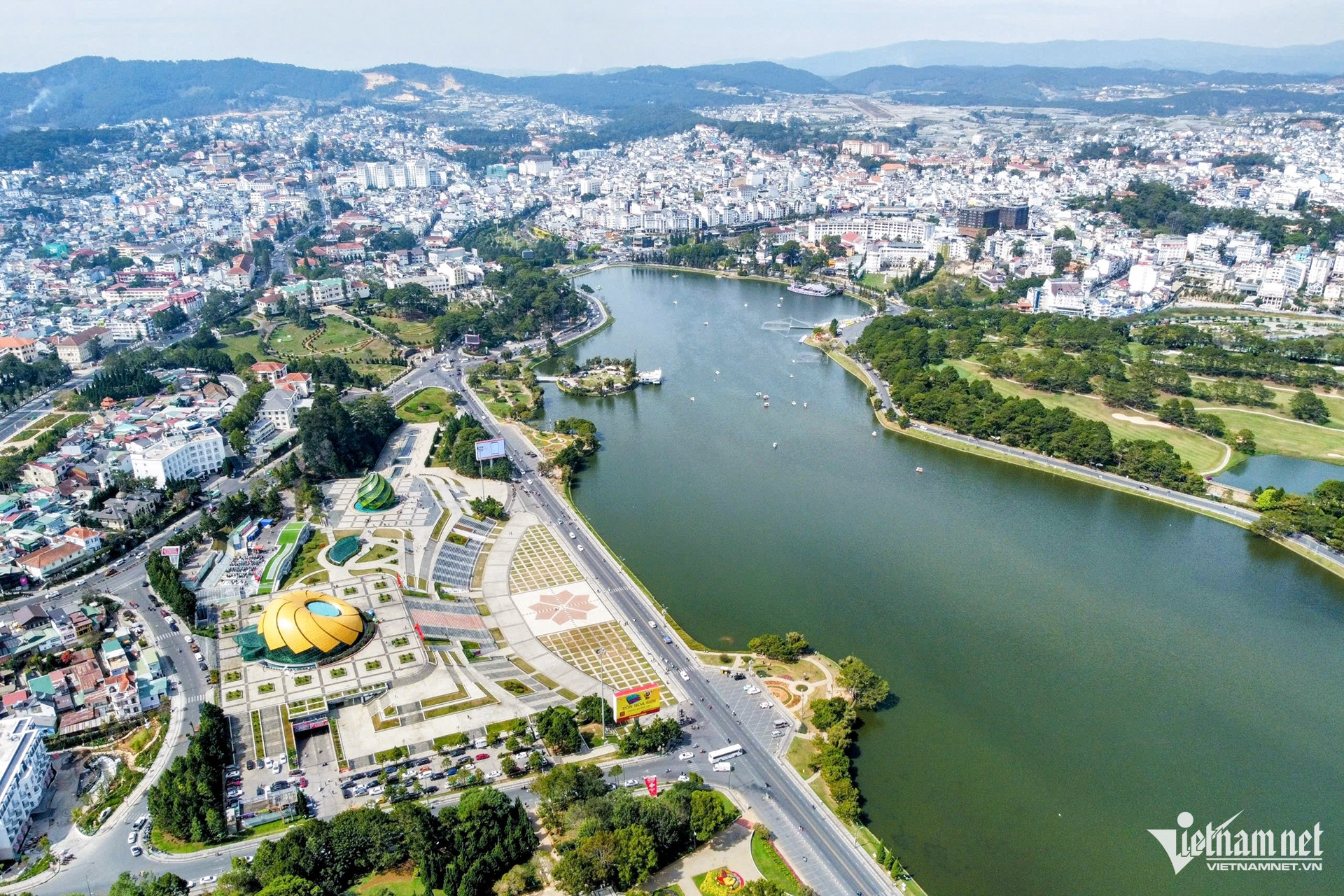 W-Da Lat tren cao 1.jpg