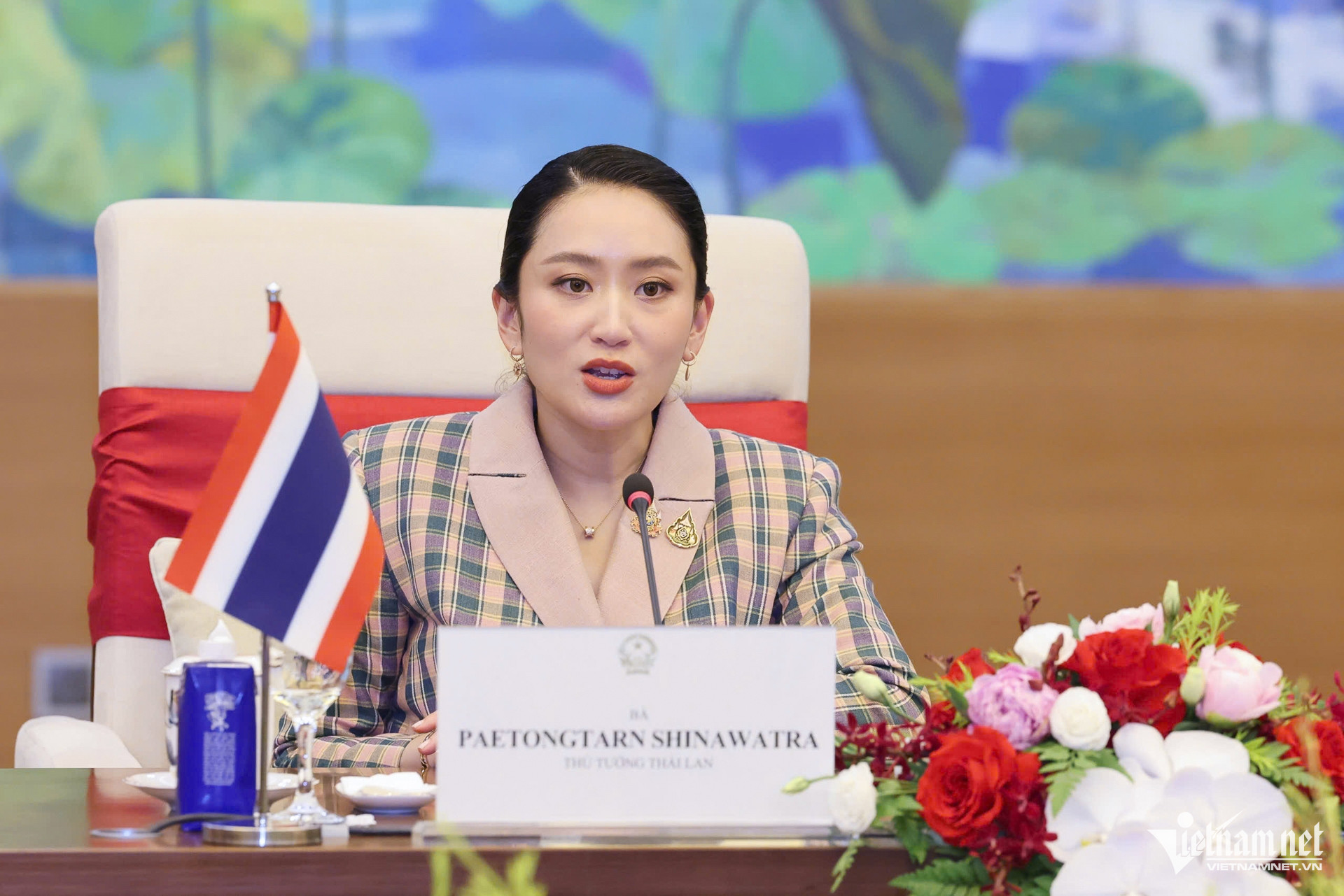 W-Trần Thanh Mẫn Paetongtarn Shinawatra 9.jpg