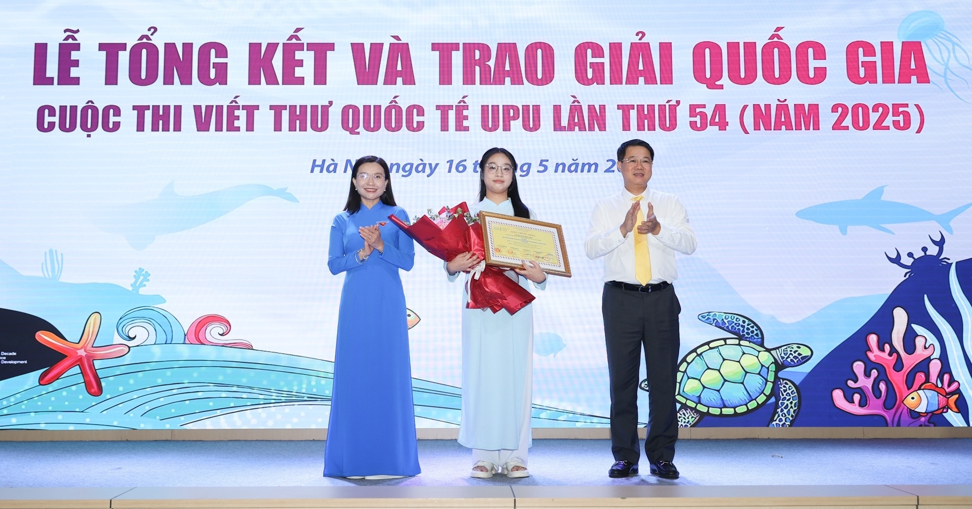 Học sinh Đà Nẵng tiếp tục giành giải Nhất cuộc thi viết thư UPU