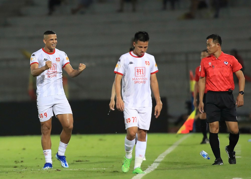 Hai Phong vs Thanh Hoa 2.jpg