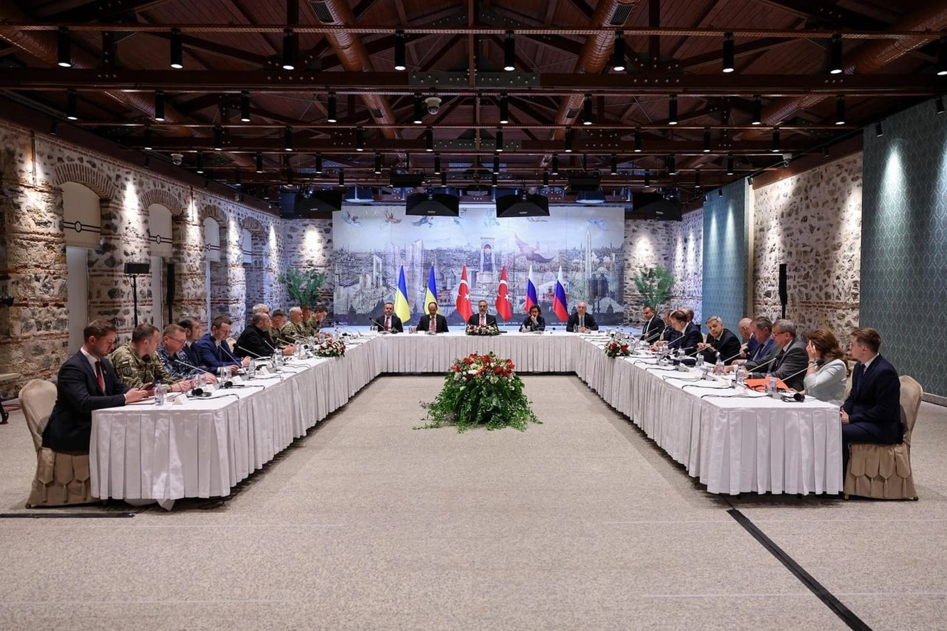 Nga và Ukraine bắt đầu đàm phán trực tiếp tại Thổ Nhĩ Kỳ