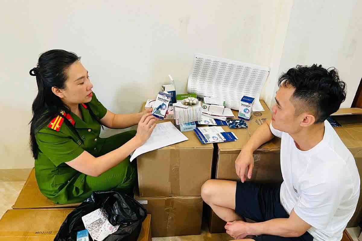 Thủ đoạn của dược sĩ Hà Nội sản xuất hơn 100 tấn thực phẩm chức năng, thiết bị y tế giả