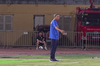 Thua đậm Werder Bremen, HLV Mai Đức Chung chỉ thẳng lý do