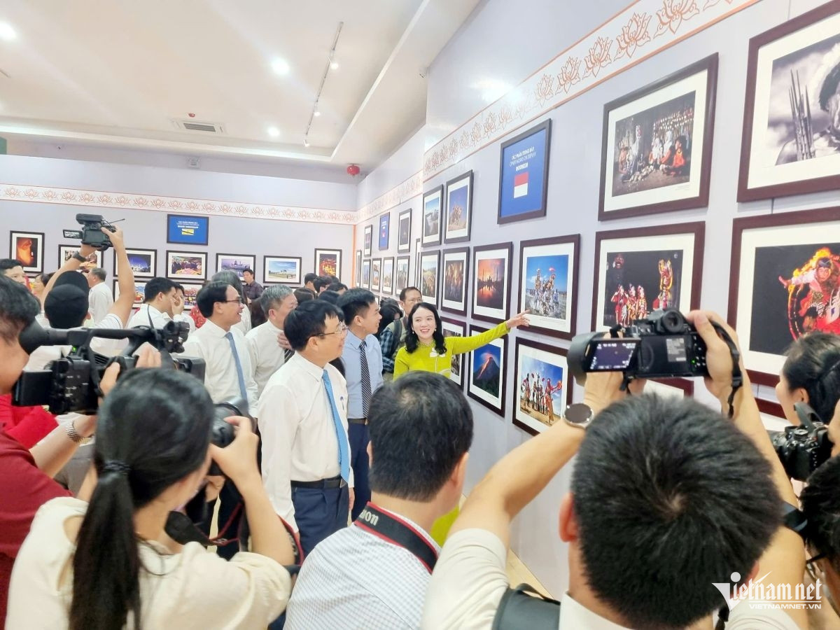 W-trien lam asean.jpg