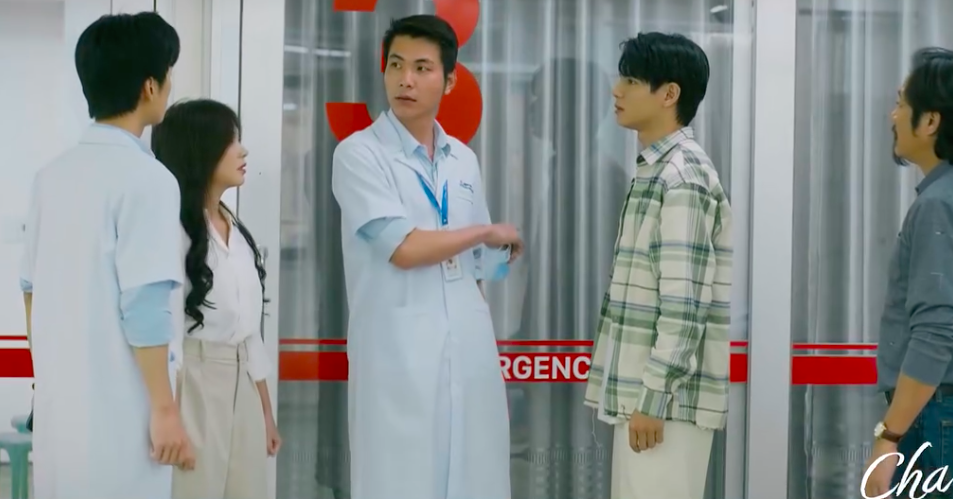'Cha tôi người ở lại' tập 40: Cả nhà suy sụp vì ông Bình mắc bệnh nặng