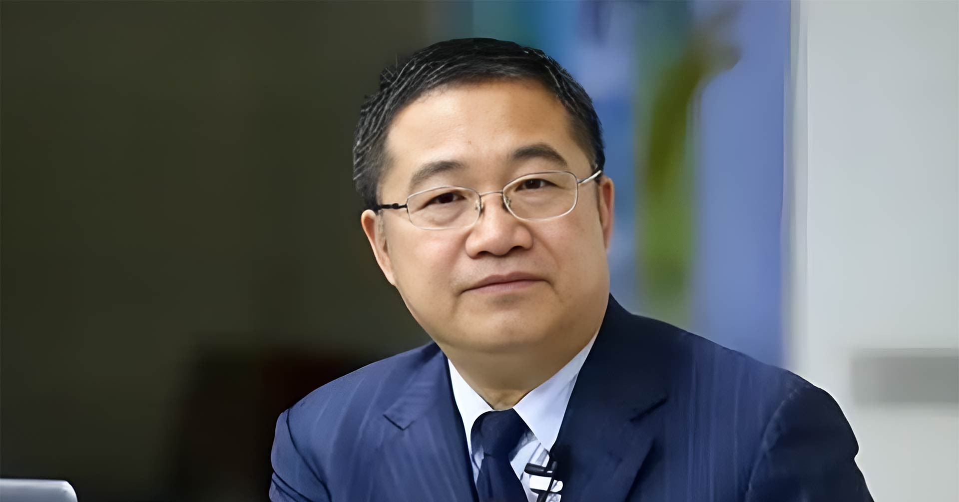 Con trai tỷ phú nuôi lợn ở Trung Quốc 1 năm "đốt" 32 tỷ NDT, cơ nghiệp lao đao