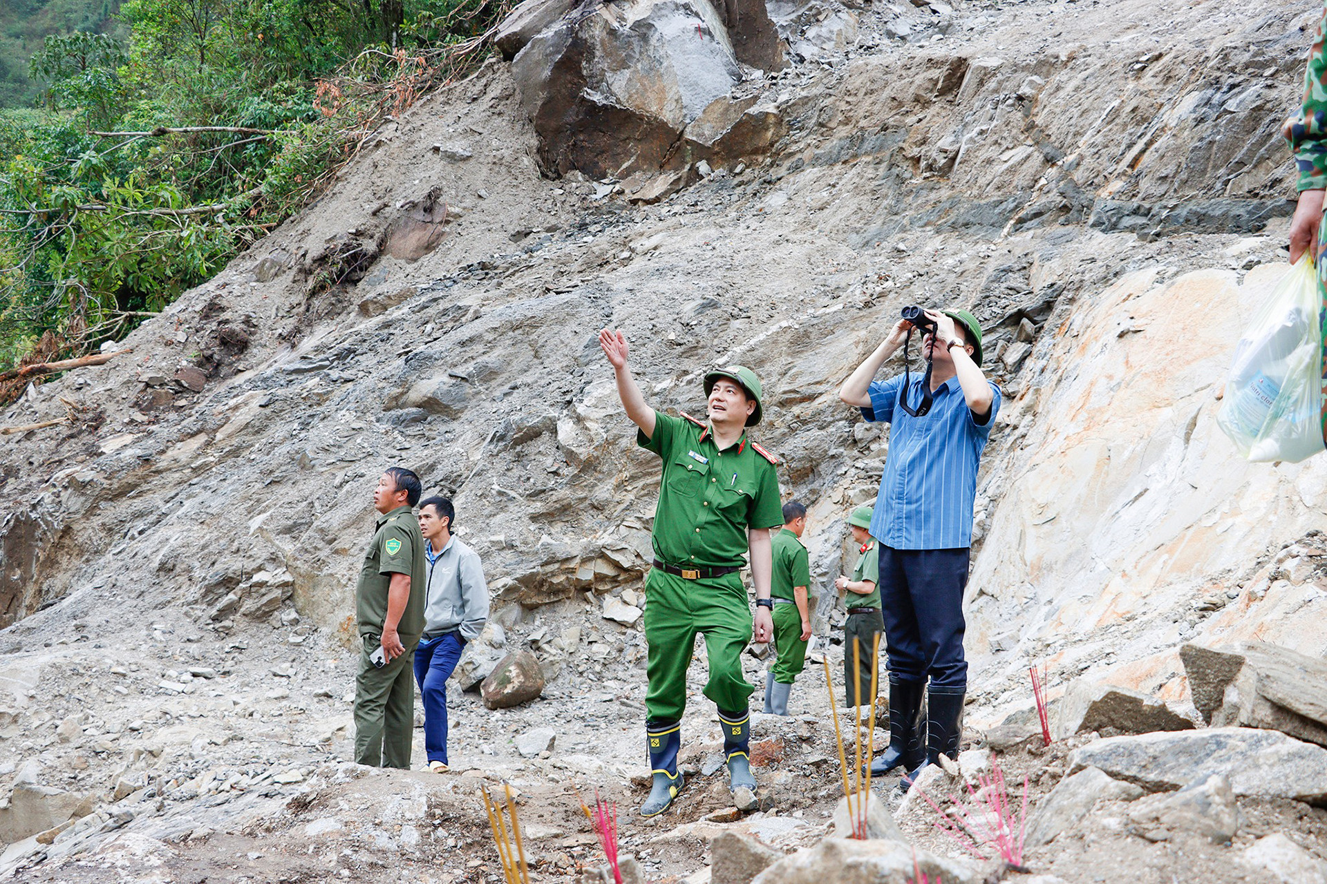 cong an lai chau 3.jpg