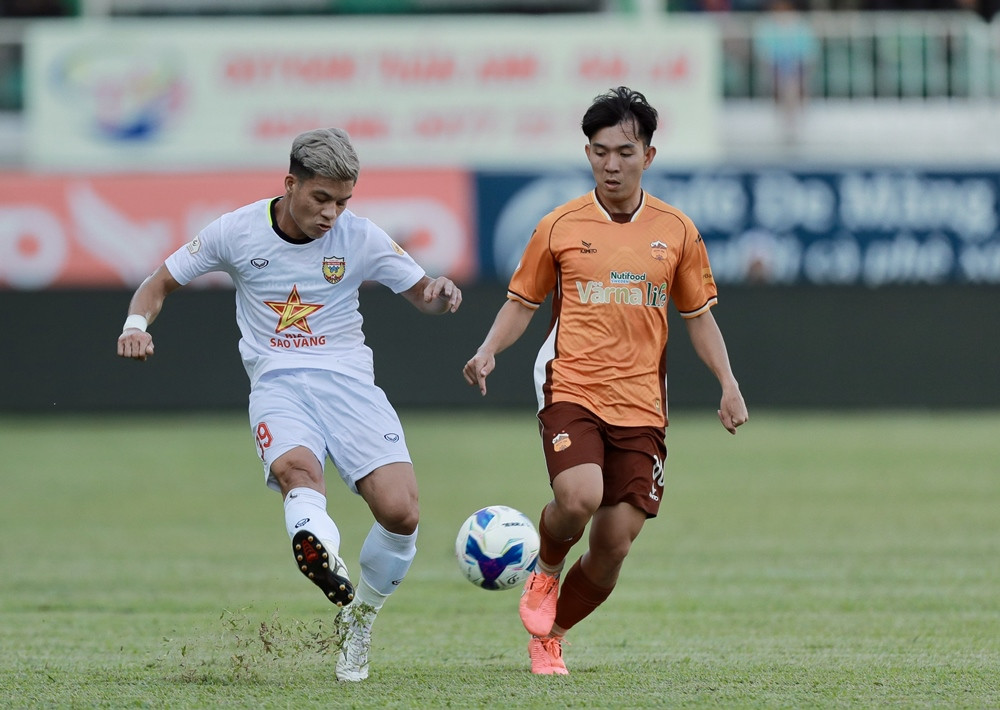 hagl vs ha tinh 4.jpg