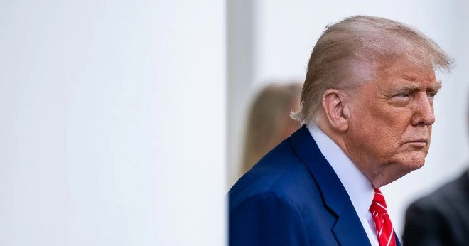 Ông Trump dừng đàm phán, chuẩn bị công bố mức t...