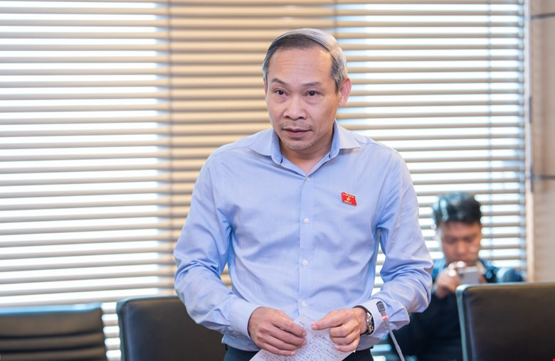 Phan Đức Hiếu 17.jpg