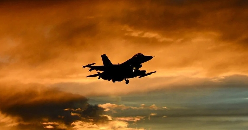 Tiêm kích F-16 đấu UAV Geran: Công nghệ UAV giá...