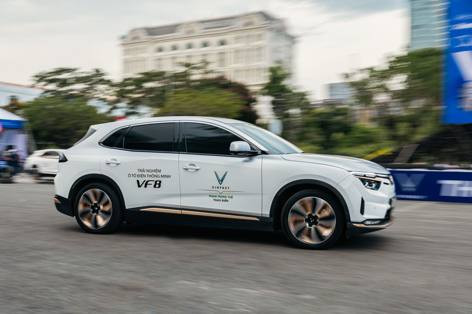 VinFast VF 8 2.jpg