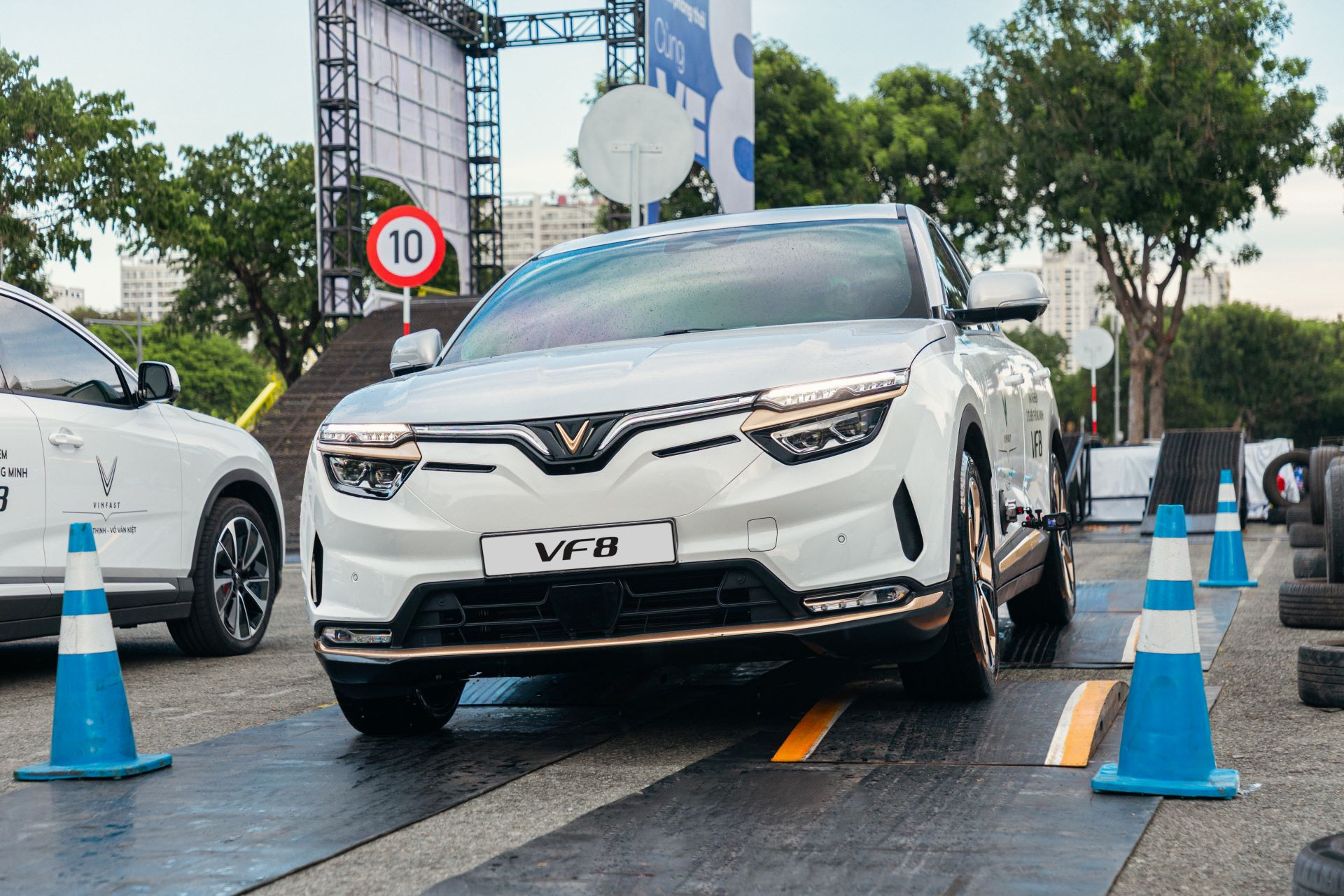 VinFast VF 8 3.jpg