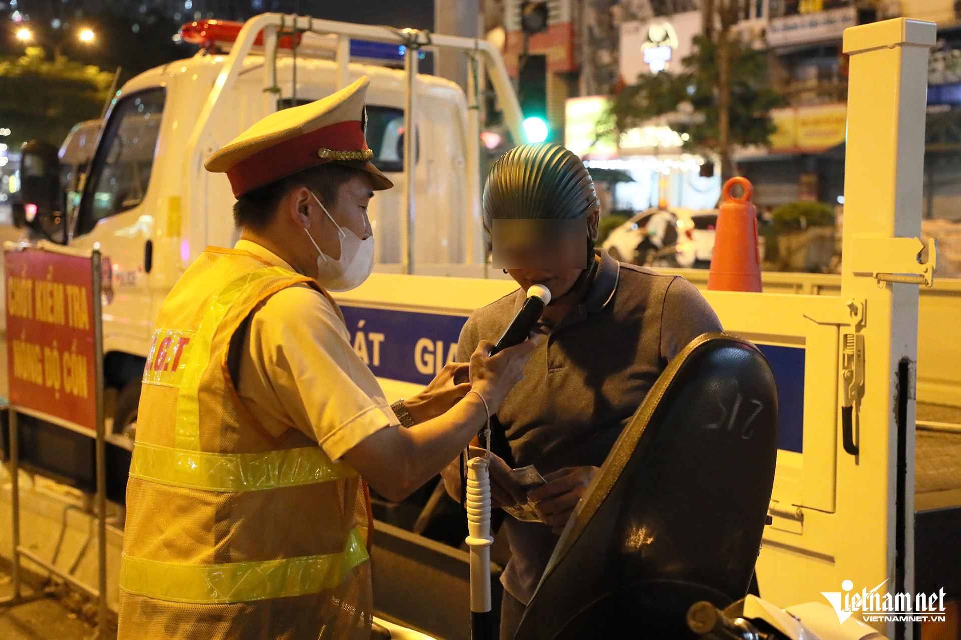 W-kiem tra nong do con 2.JPG.jpg