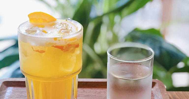 4 đồ uống nên tránh trước khi đi ngủ