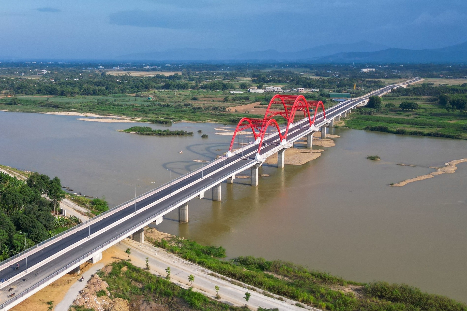 Cầu 850 tỷ ở miền Trung sắp hoàn thành lại 'trục trặc' cách đặt tên