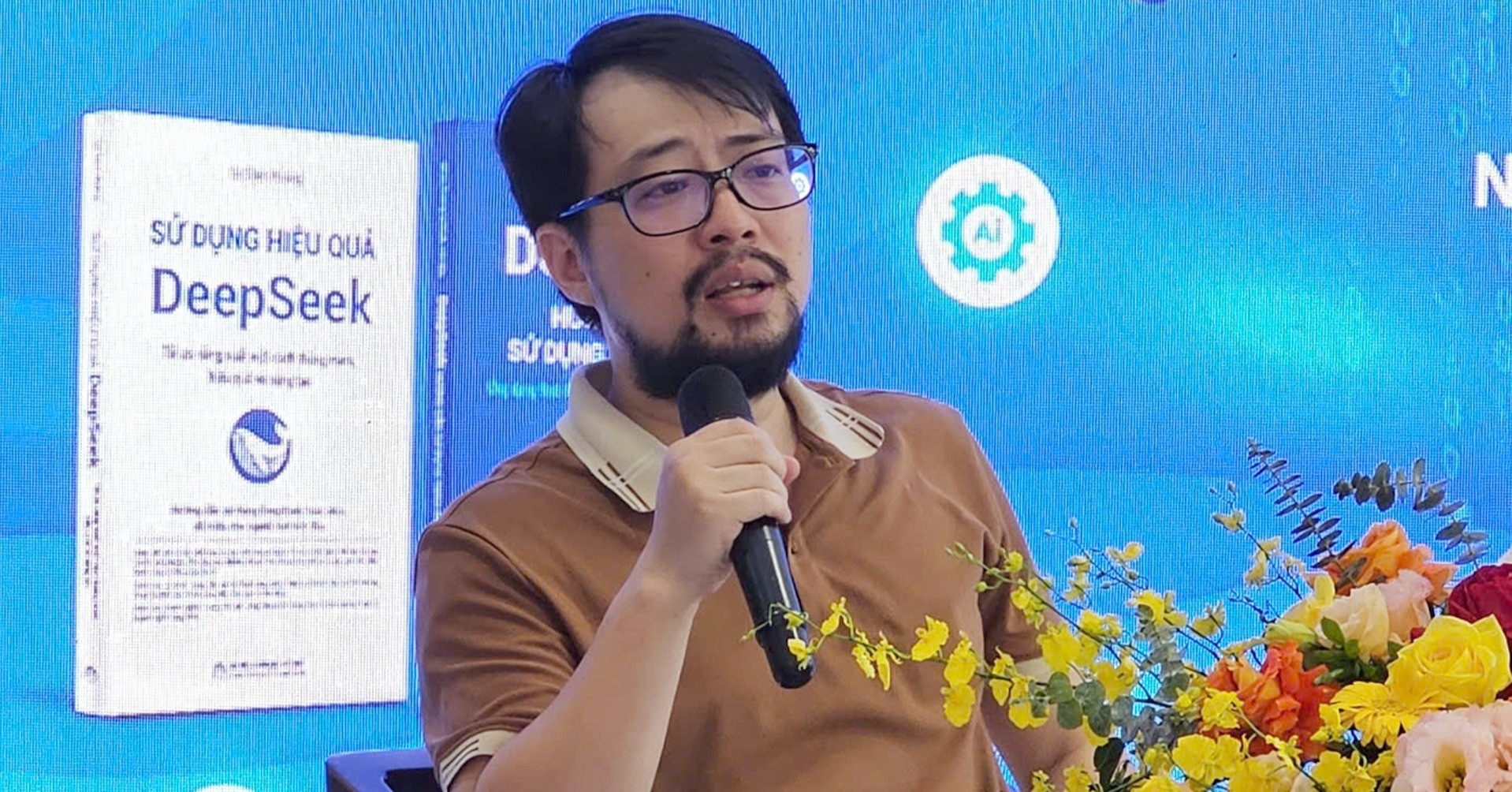 Người lao động cần chủ động học kỹ năng AI từ giờ để không mất việc