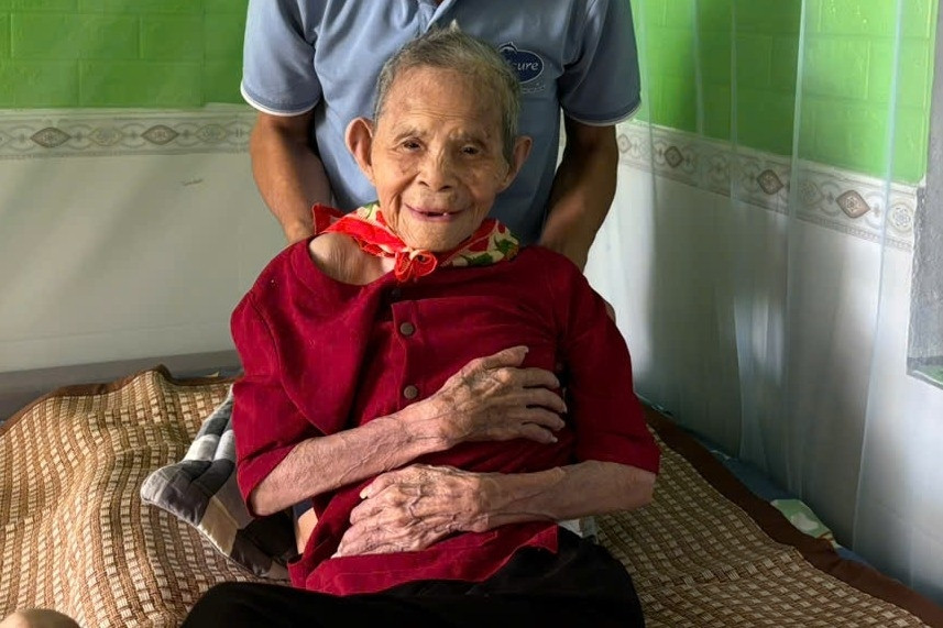Nguyên chủ tịch phụ nữ huyện 106 tuổi kể lời hứa của Bác Hồ về thăm quê
