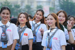 Phương Mỹ Chi, Hòa Minzy, Thanh Hà được tuyên dương