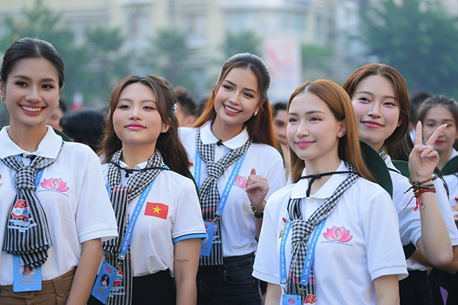 Phương Mỹ Chi, Hòa Minzy, Thanh Hà được tuyên dương