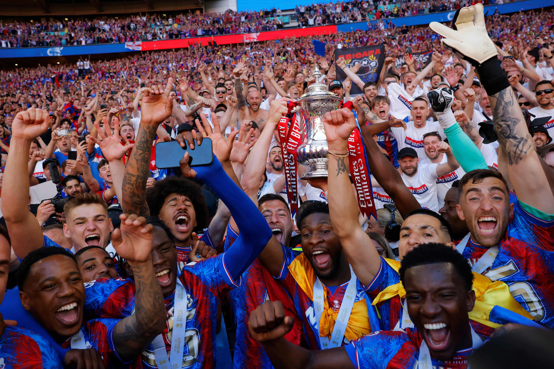 The Guardian Crystal Palace Man City.jpg