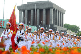 Tổng Bí thư Tô Lâm: Bác vẫn cùng chúng cháu hành quân