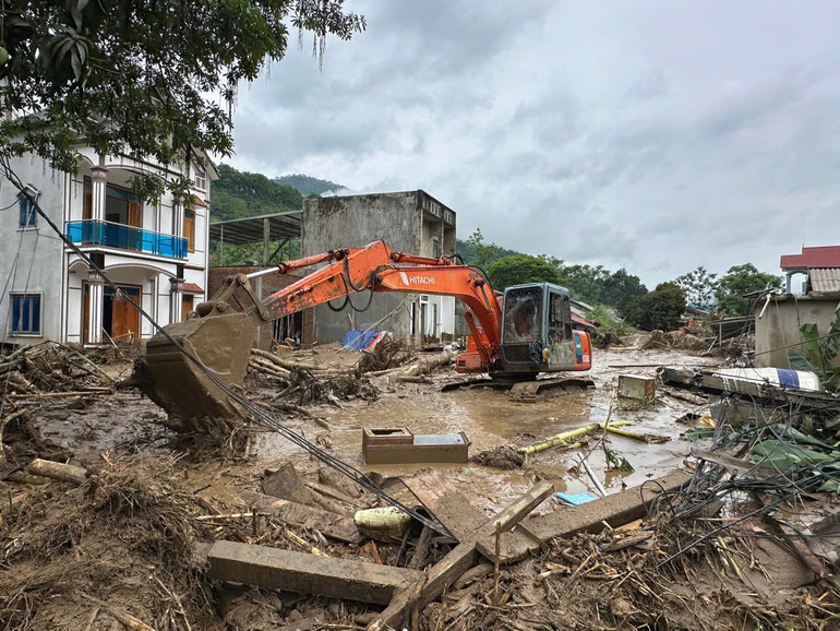 z6612990094860 abfa84e7321f976e27aa414e552e509d.jpg