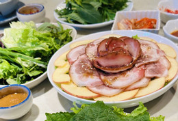 3 không khi ăn thịt chân giò