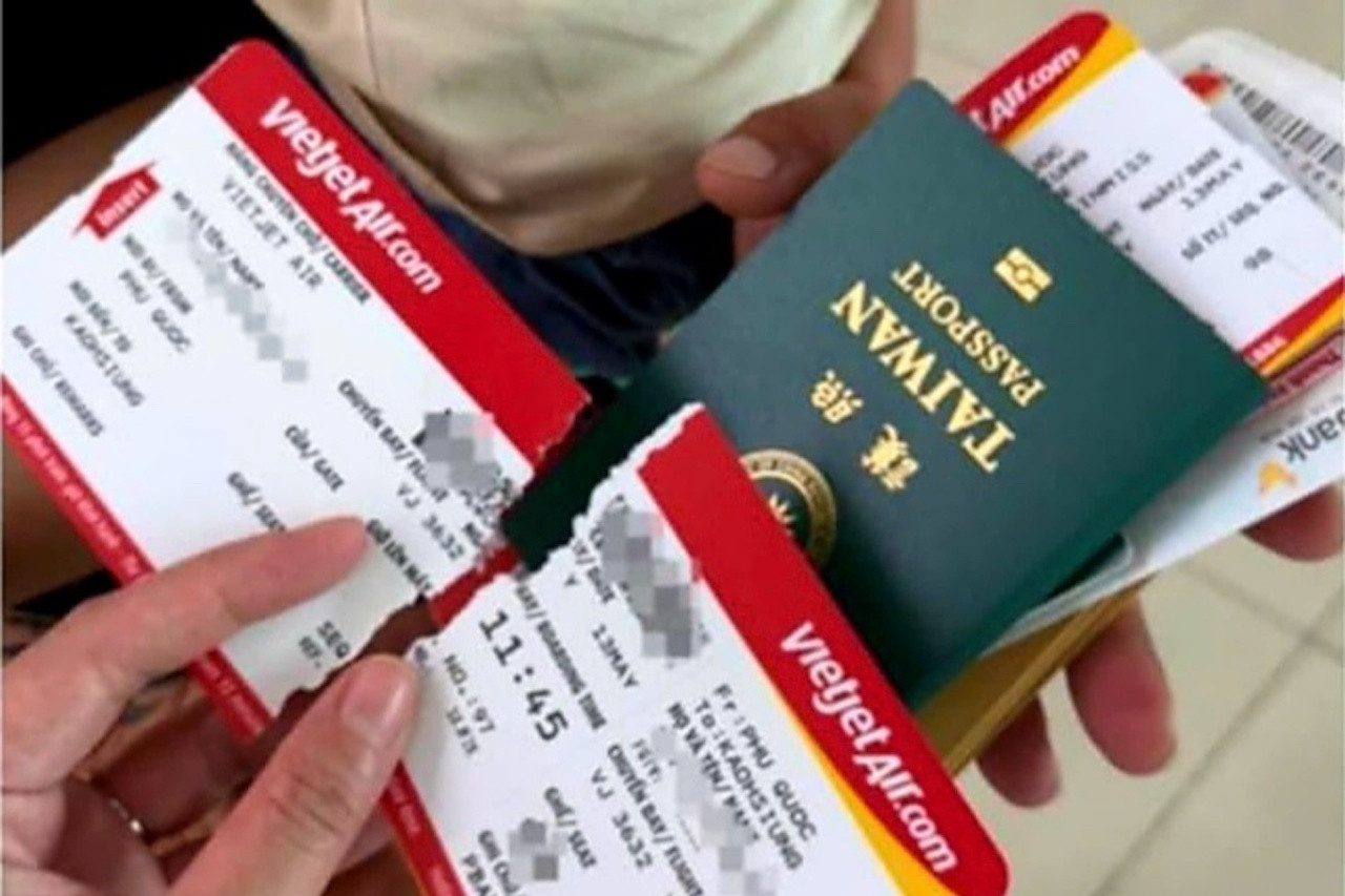 Bản tin sáng 19/5: Nữ du khách bị xé thẻ lên máy bay: Khó - dễ không ở quy trình