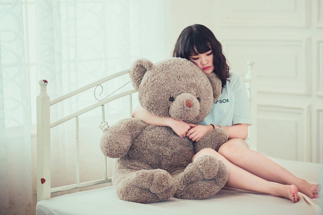 Cô gái sốc nặng khi bạn trai chọn ngày cưới trùng sinh nhật vợ cũ
